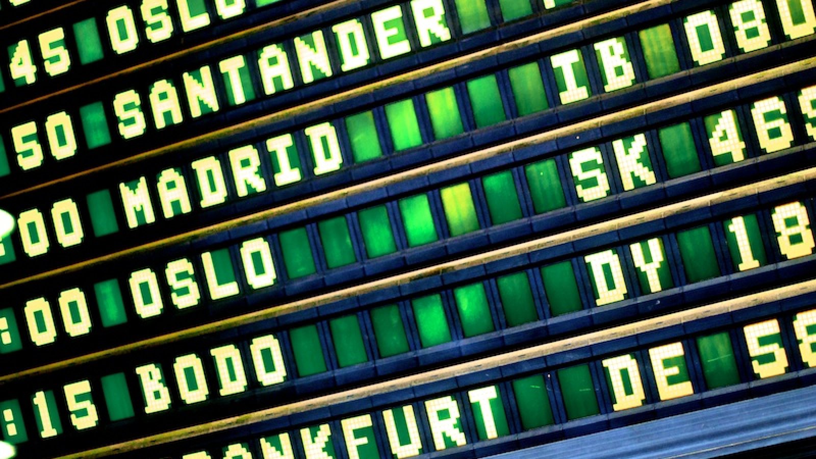 Airport-Las-Palmas-Flughafen-Gran Canaria 4.jpg